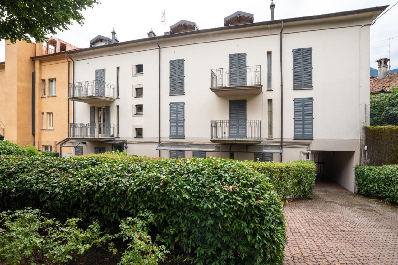 Lake Como Studio With Balcony And Private Parking Ossuccio Екстер'єр фото